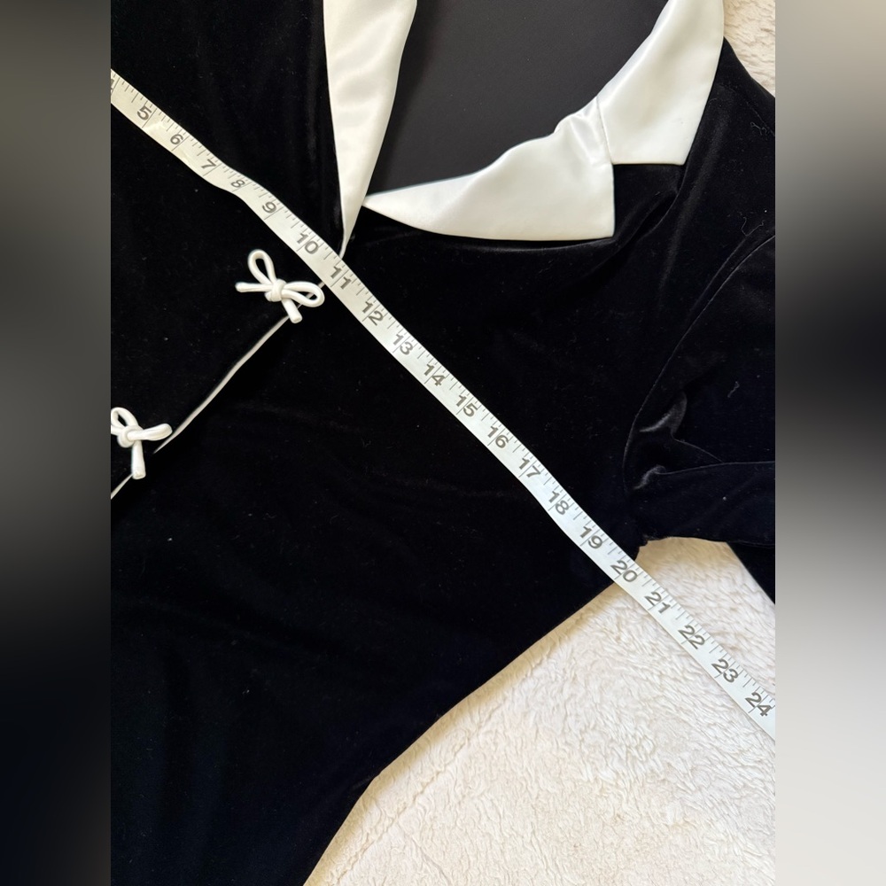Vintage Coldwater Creek Velvet Satin Bow Details Cocktail Formal Jacket - Picture 9 of 12